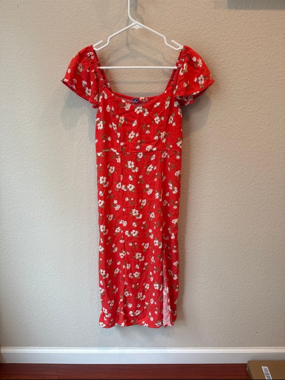 Old Navy Red Floral Scoop-Neck Midi Dress